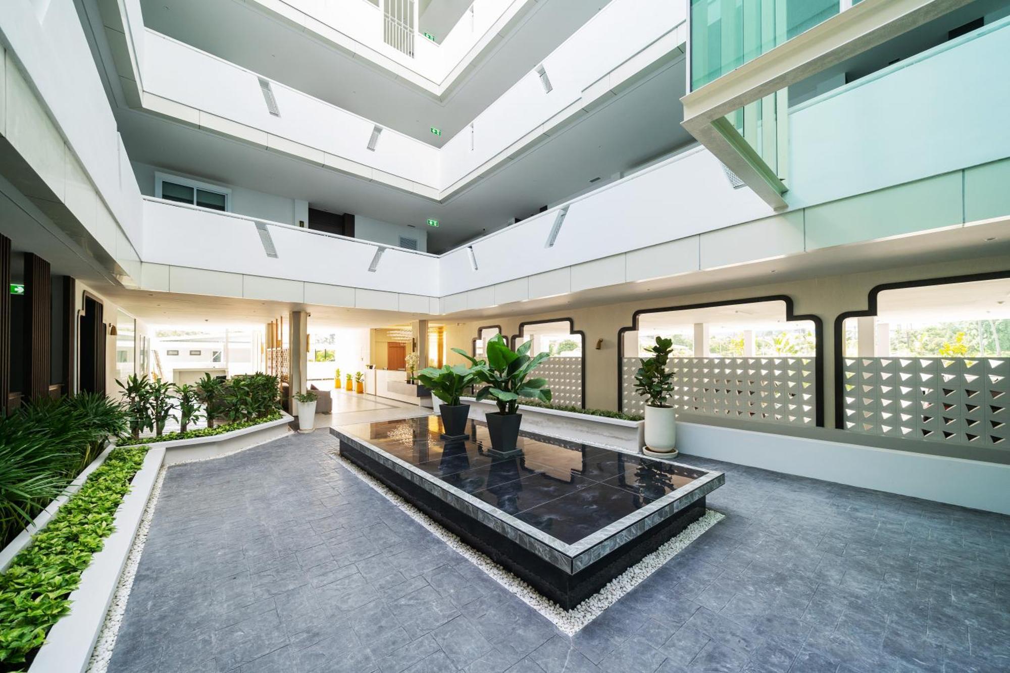Chalong Marina Bay View Phuket Hotel Ban Bang Chak  Buitenkant foto